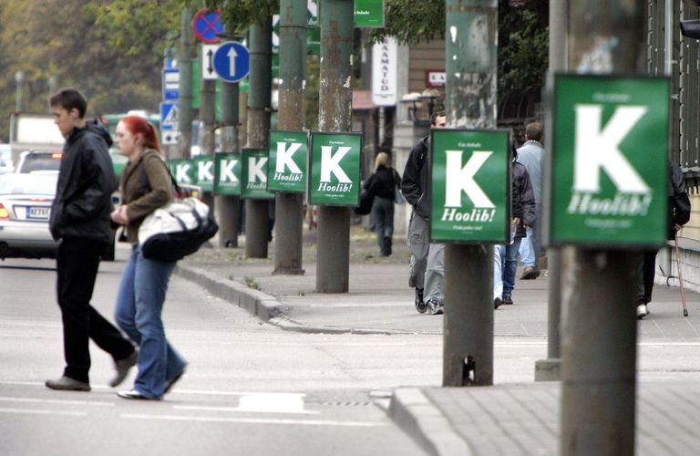 K-kohukese reklaam 2005. aasta kohalike valimistel eel. Foto: Raigo Pajula / Postimees