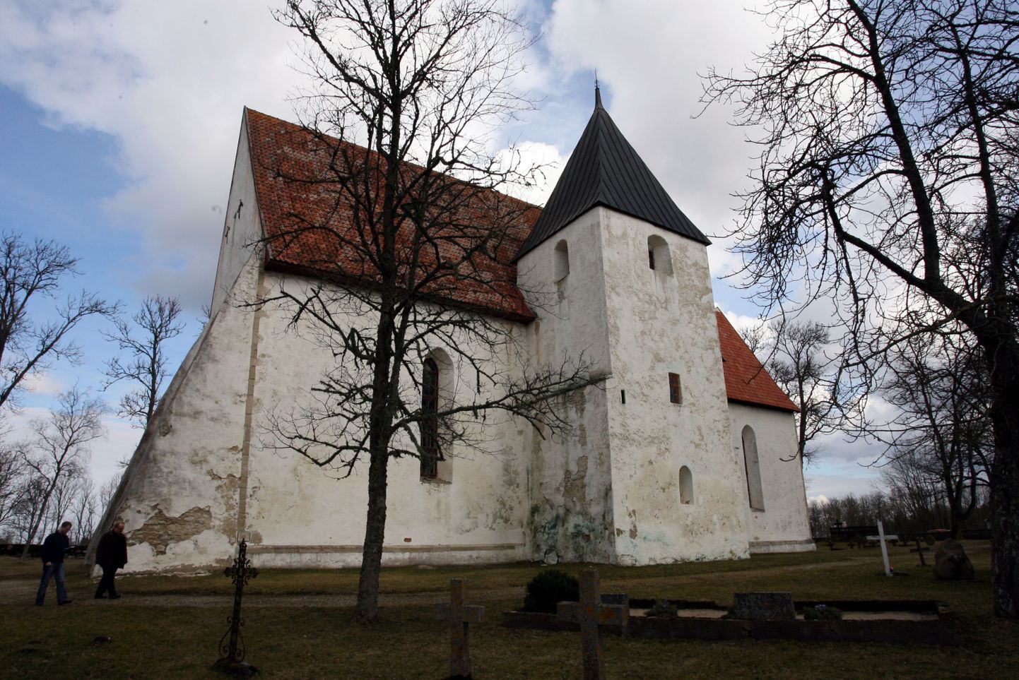 Ridala Maarja-Magdaleena kirik.