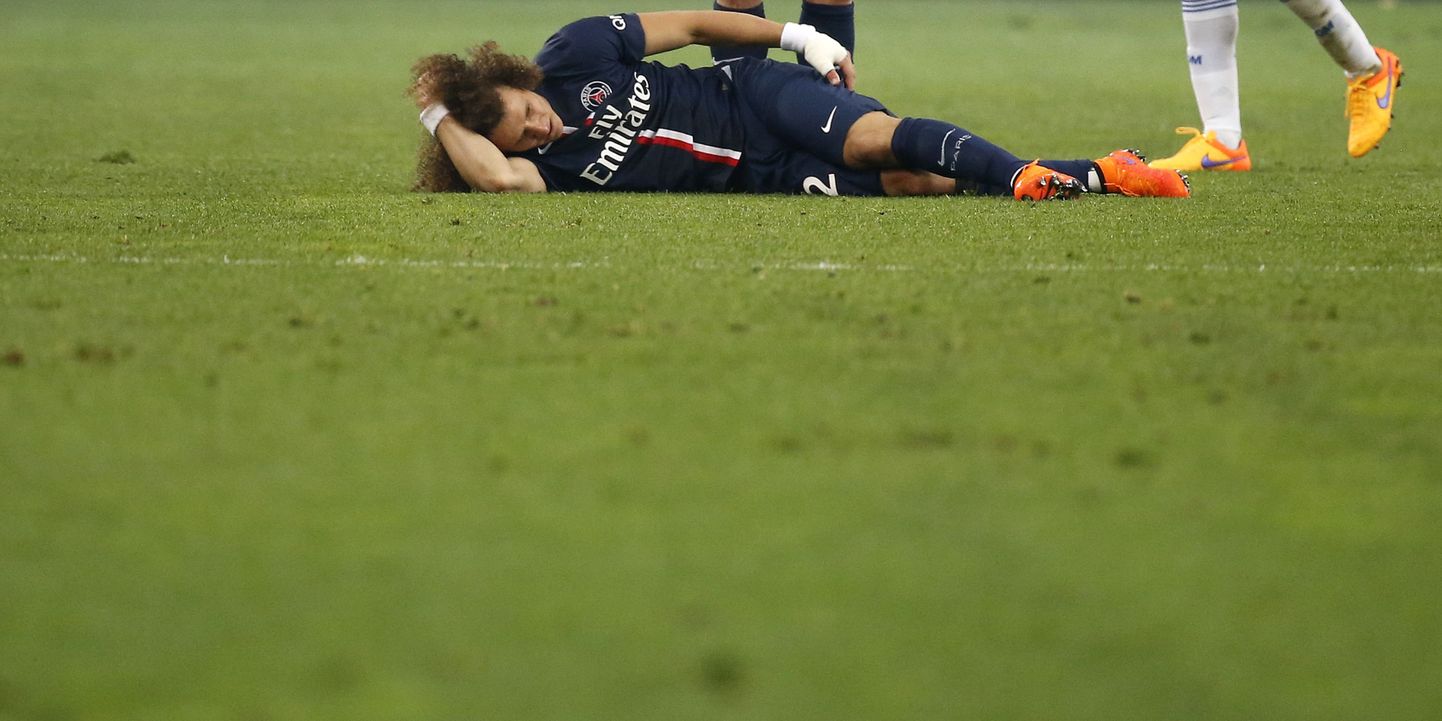 David Luiz jääb säärevigastuse tõttu neljaks nädalaks palliplatsilt eemale.