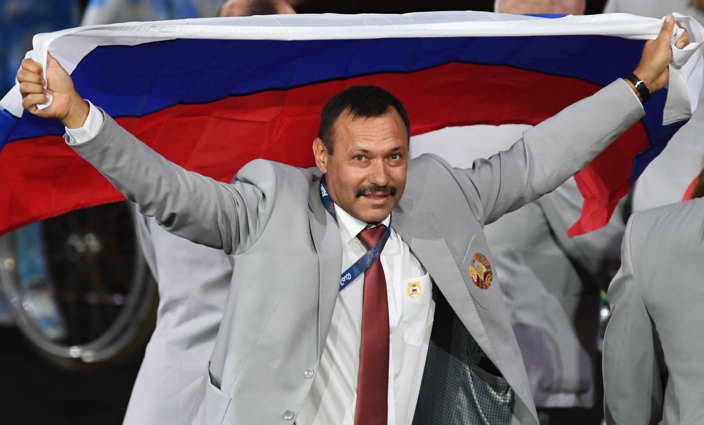 Valgevene koondis sammus paraolümpia avatseremooniale Venemaa lipuga.