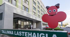 Lastehaigla sai 115 000 euro eest uusi instrumente