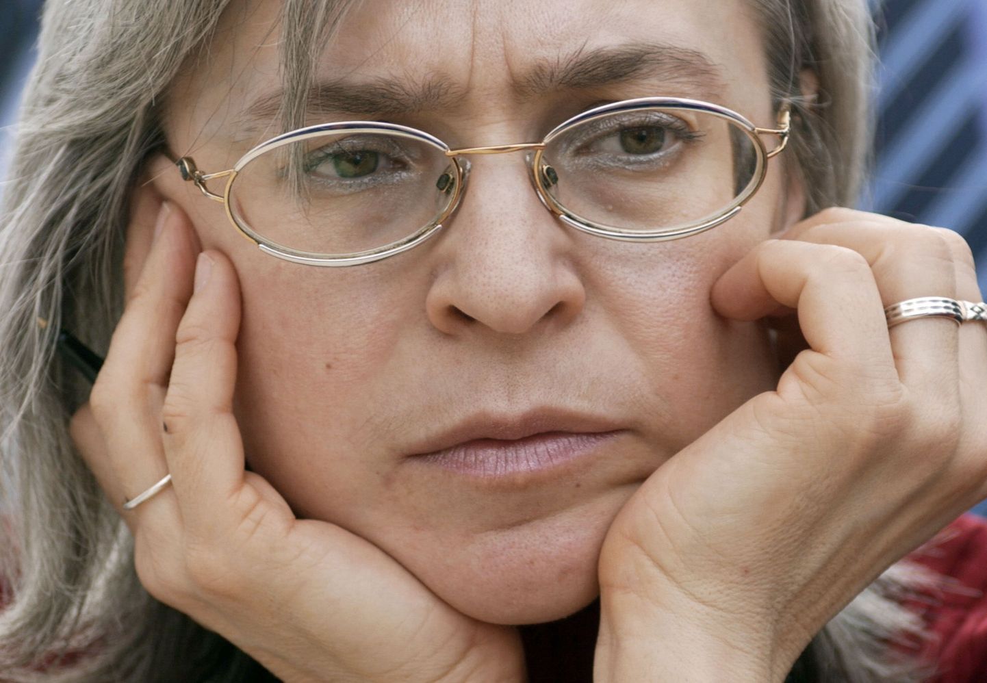 Anna Politkovskaja 2005. aasta fotol.