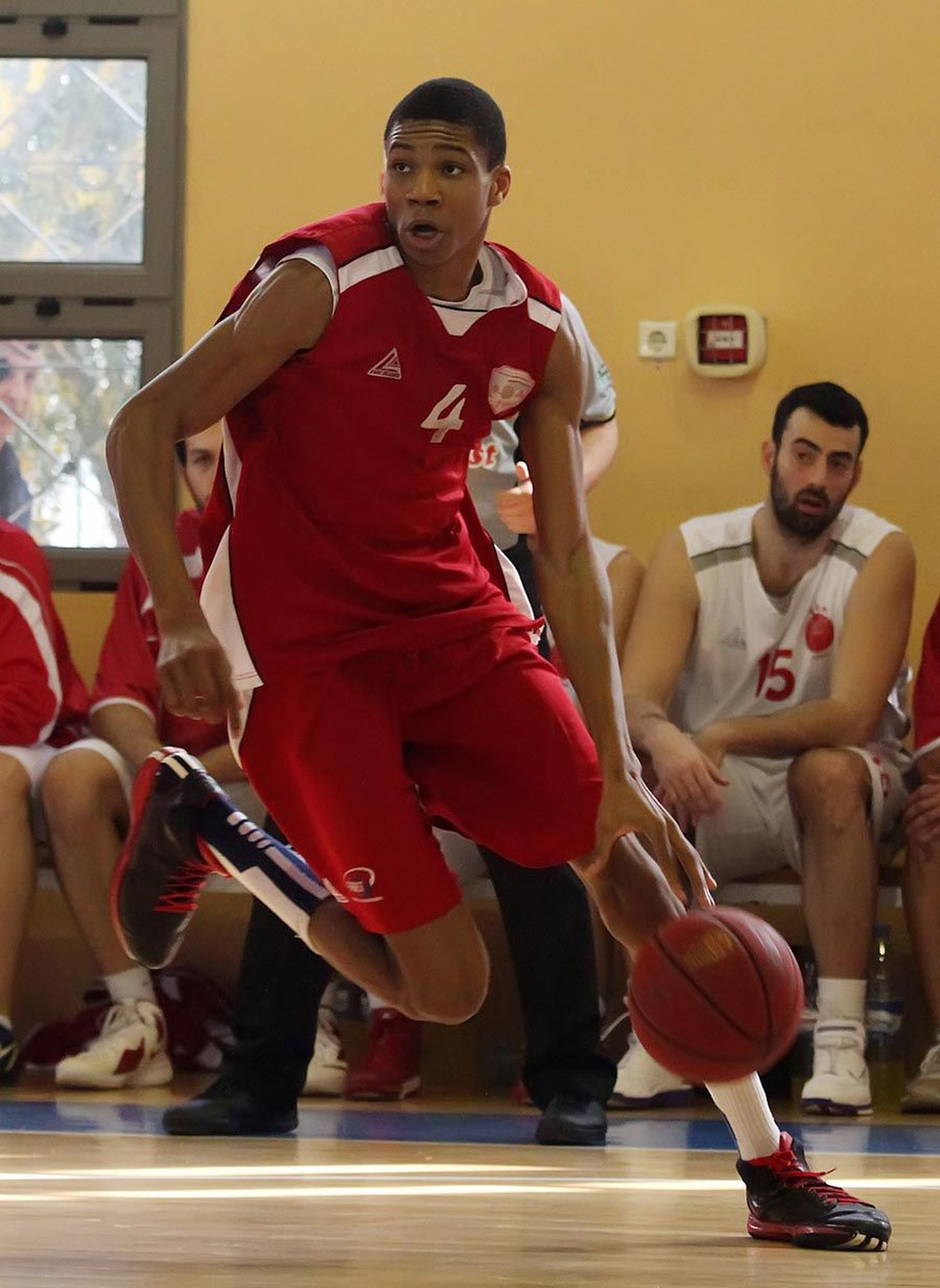 Tänavu 18. mehena NBAsse valitud Giannis Antetokounmpo mängis Kreeka noortekoondisega Tallinnas.
