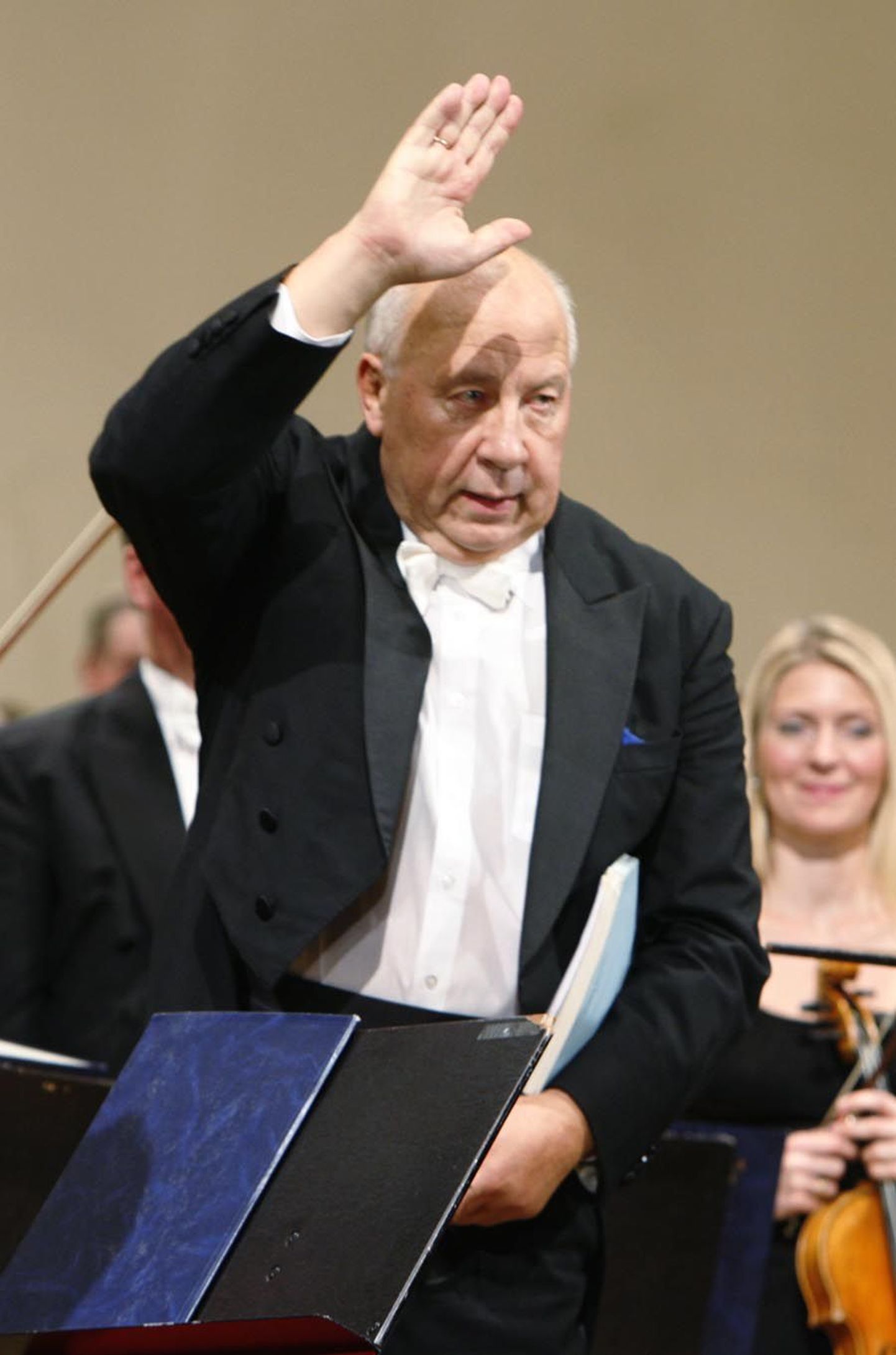 Maestro Neeme Järvi ERSO kontserte vähemalt lähiajal ei dirigeeri.