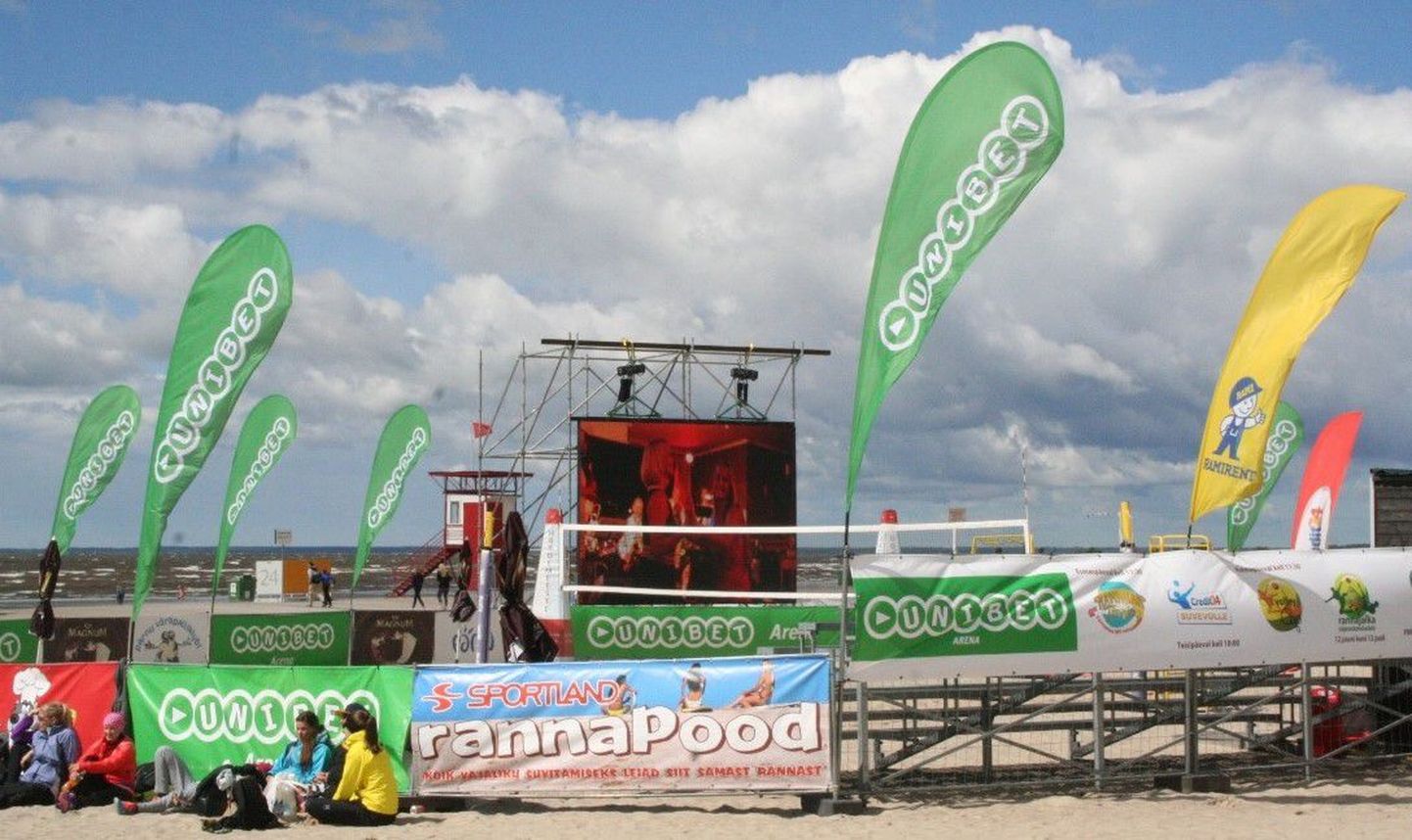 Kuna Pärnu võrkpalliklubi ja Unibet alustasid koostööd juba sel suvel, hakkas klubi halduses olev ranna staadion kandma Unibet Arena nime.