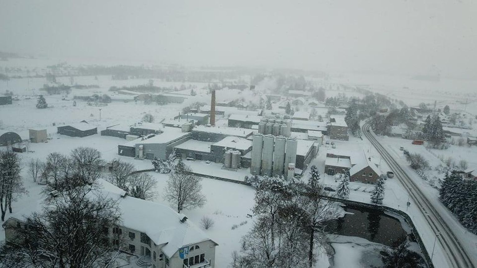 Endine Viru õlletehas Haljala alevikus kuulub nüüdsest Soome ettevõttele Pyynikin Brewing Company, kes jätkab Lääne-Virumaal muu hulgas õllemärjukese tootmist.