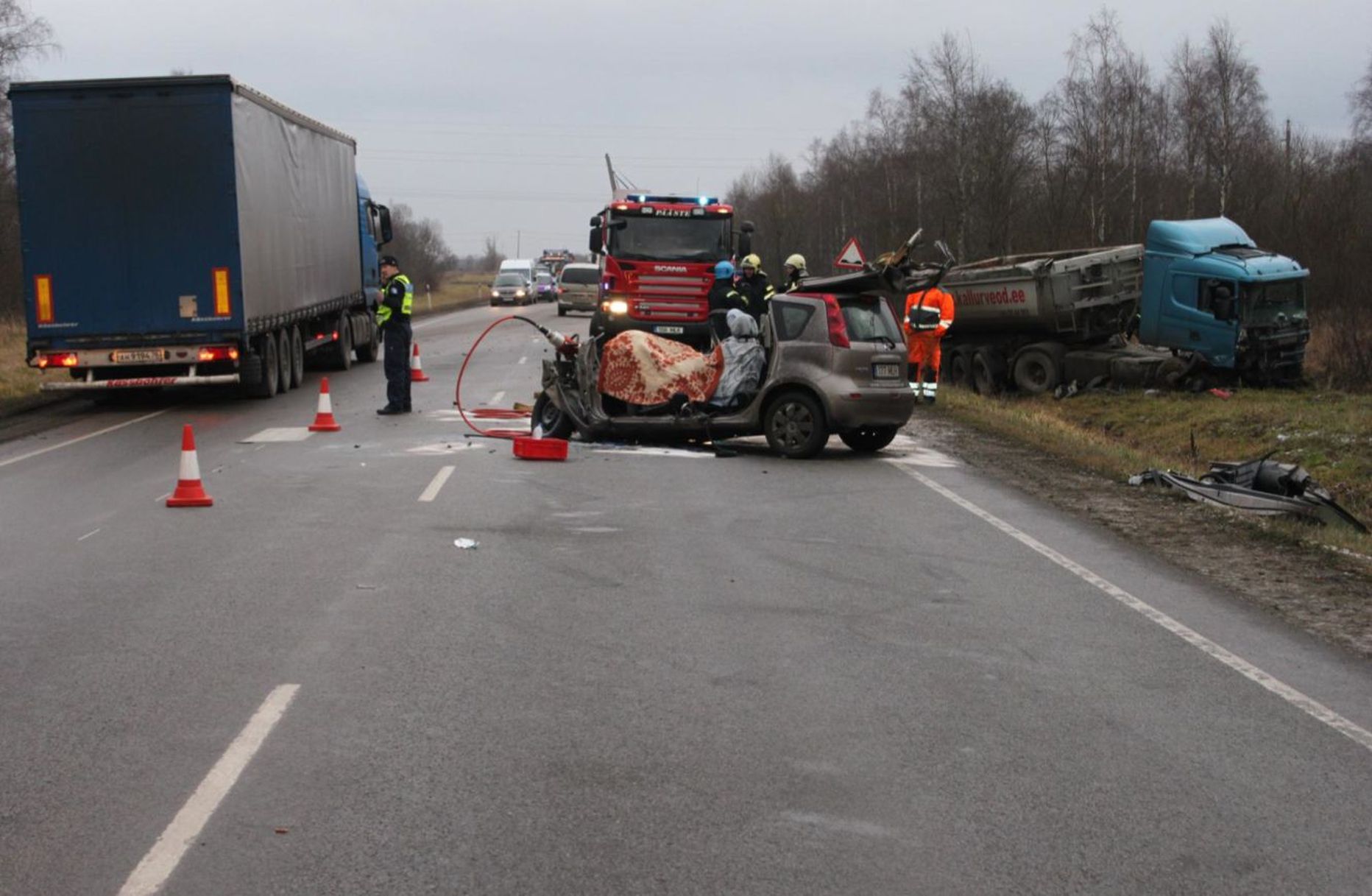 Ida-Virumaa avarii, kus hukkusid kaks naist.