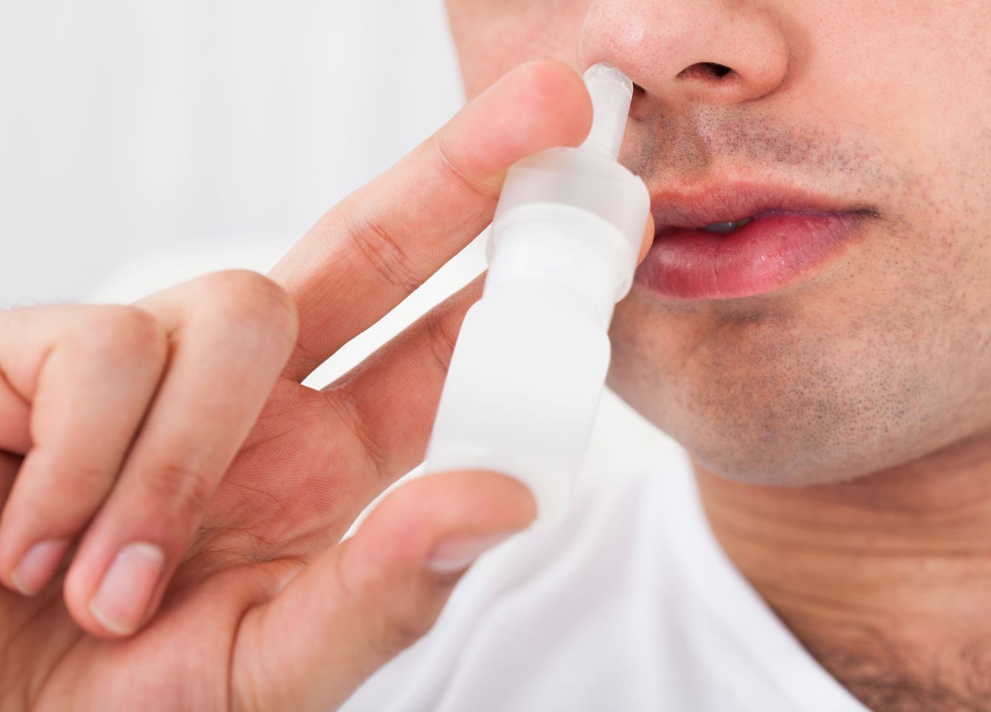 Tühja nina sündroomi sümptomiteks on kuivus, külmus ja lima vähesus.