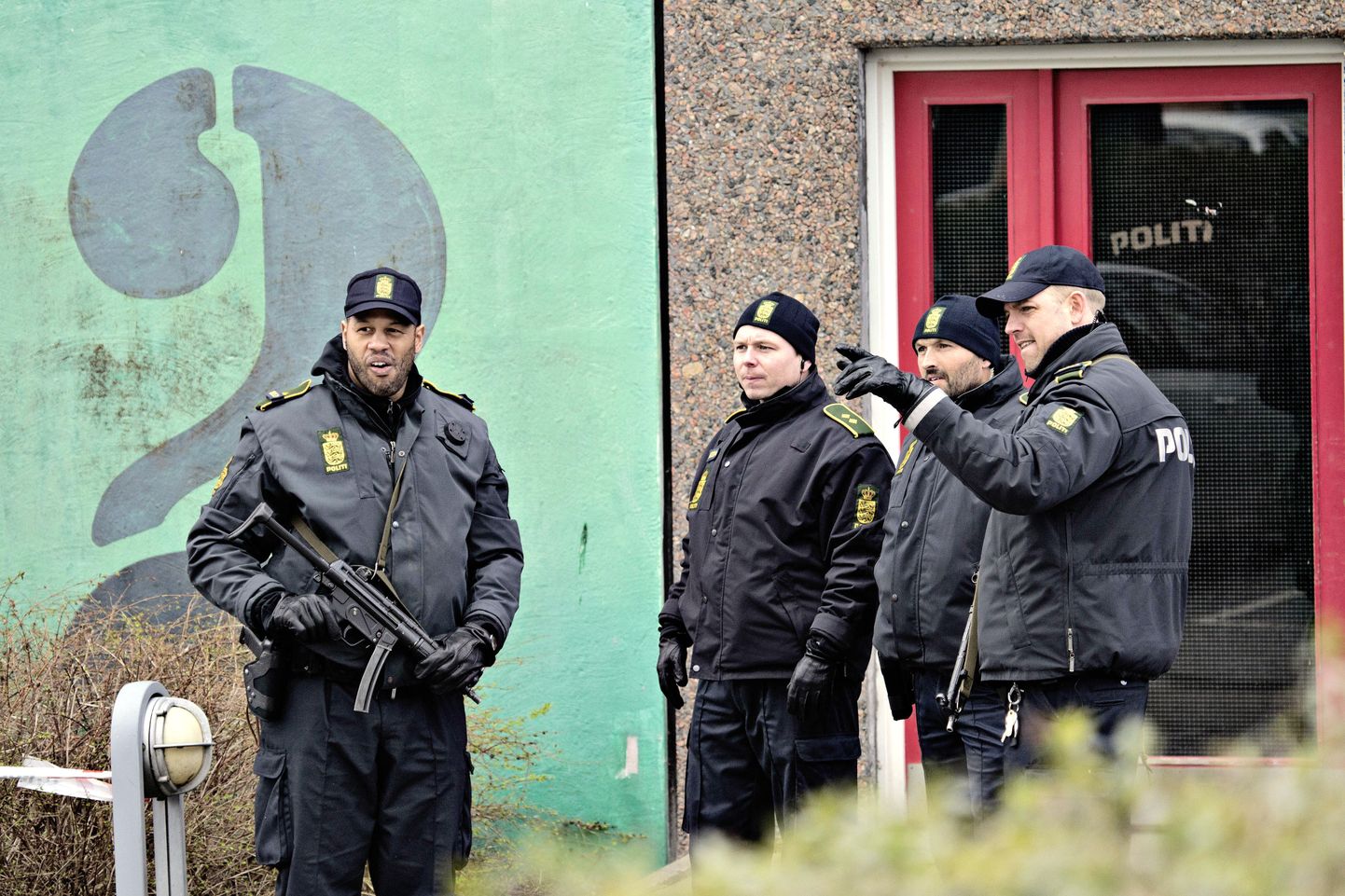 Taani politsei täna otsimas läbi kortermaja Ishoej piirkonnas.