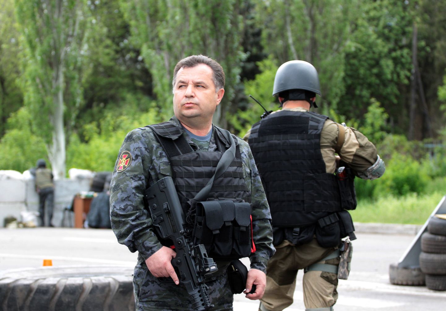 Ukraina sõjaväelased Slovjanski juures kontrollpunktis.
