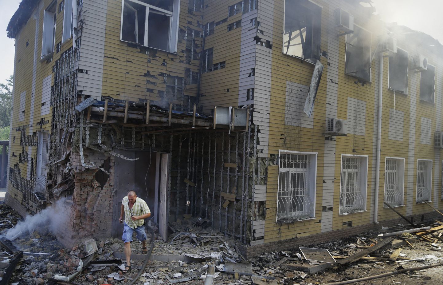 Pommitamises kahjustada saanud Donetsk