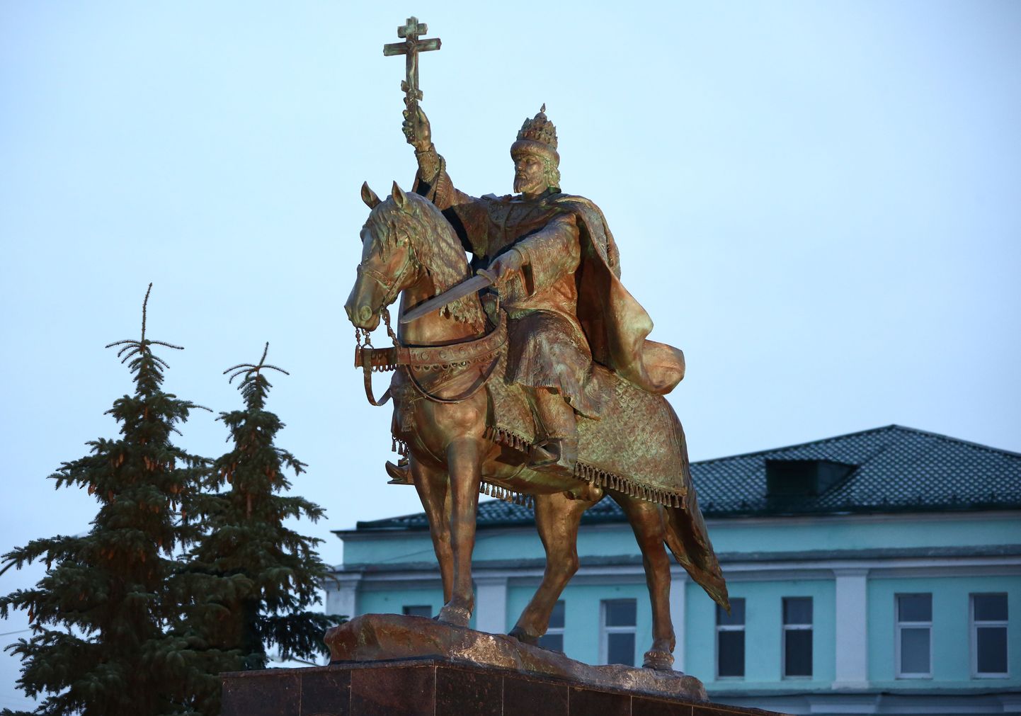 Памятник Ивану Грозному в Орле.
