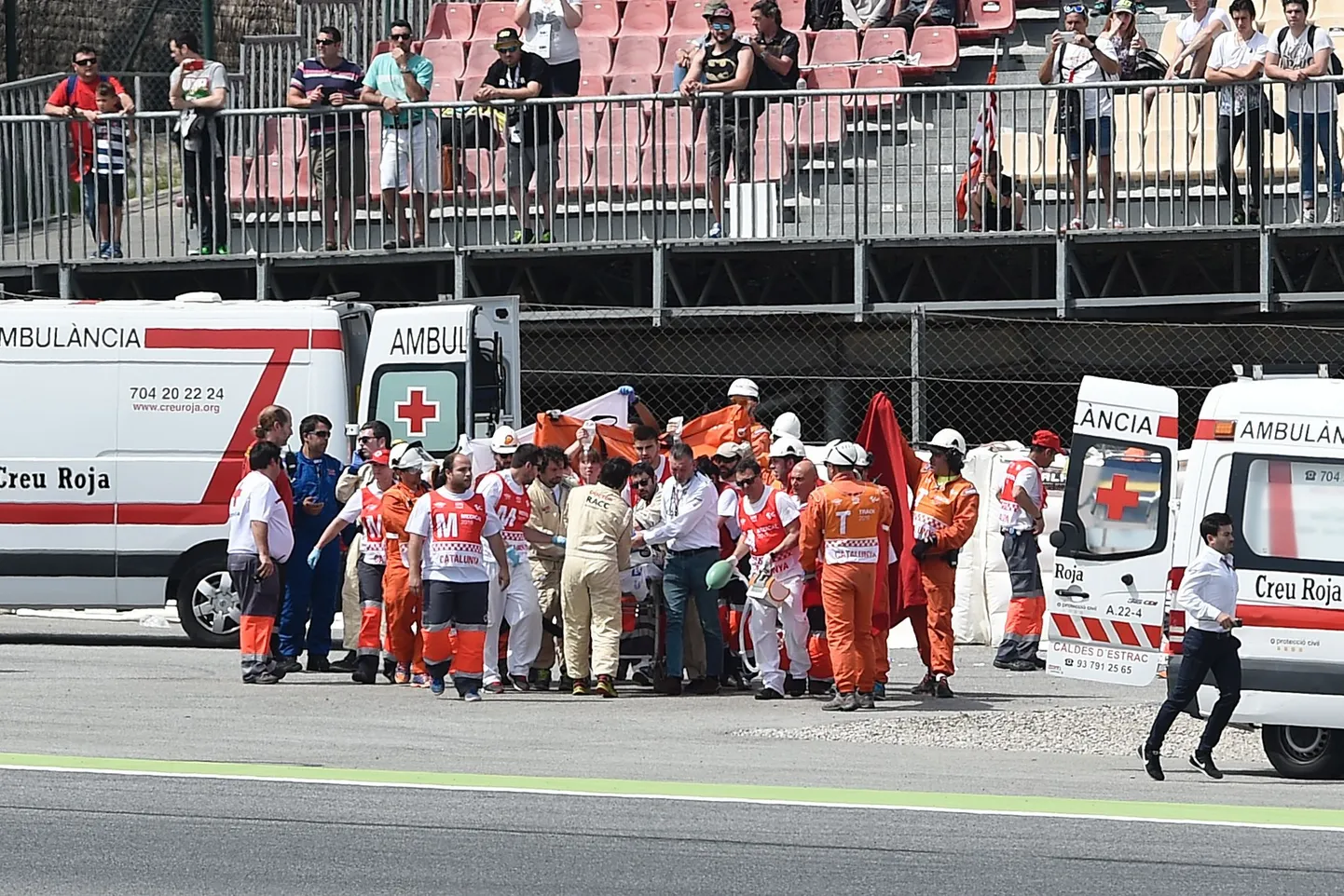 Kataloonias peetud mootorrataste ringrajasõidu MM-etapil hukkus 24-aastane Luis Salom.