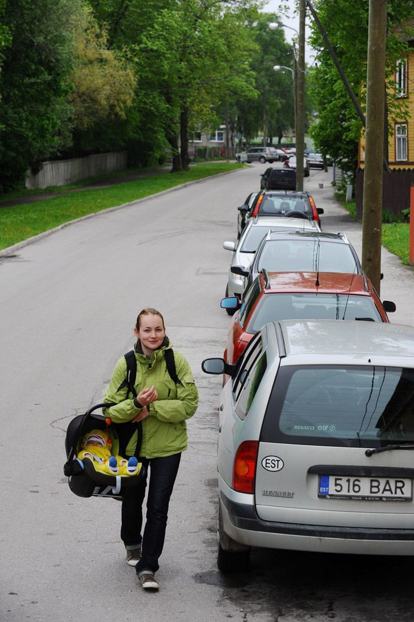 Uus-Kalamaja tänava endine elanik Liina Remmer ei poolda Kalamaja tasuliseks parkimisalaks muutmist.