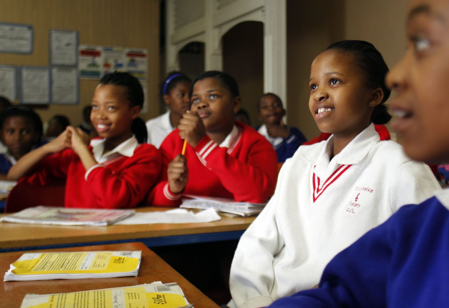 Lapsed Lõuna-Aafrika Vabariigi koolis.