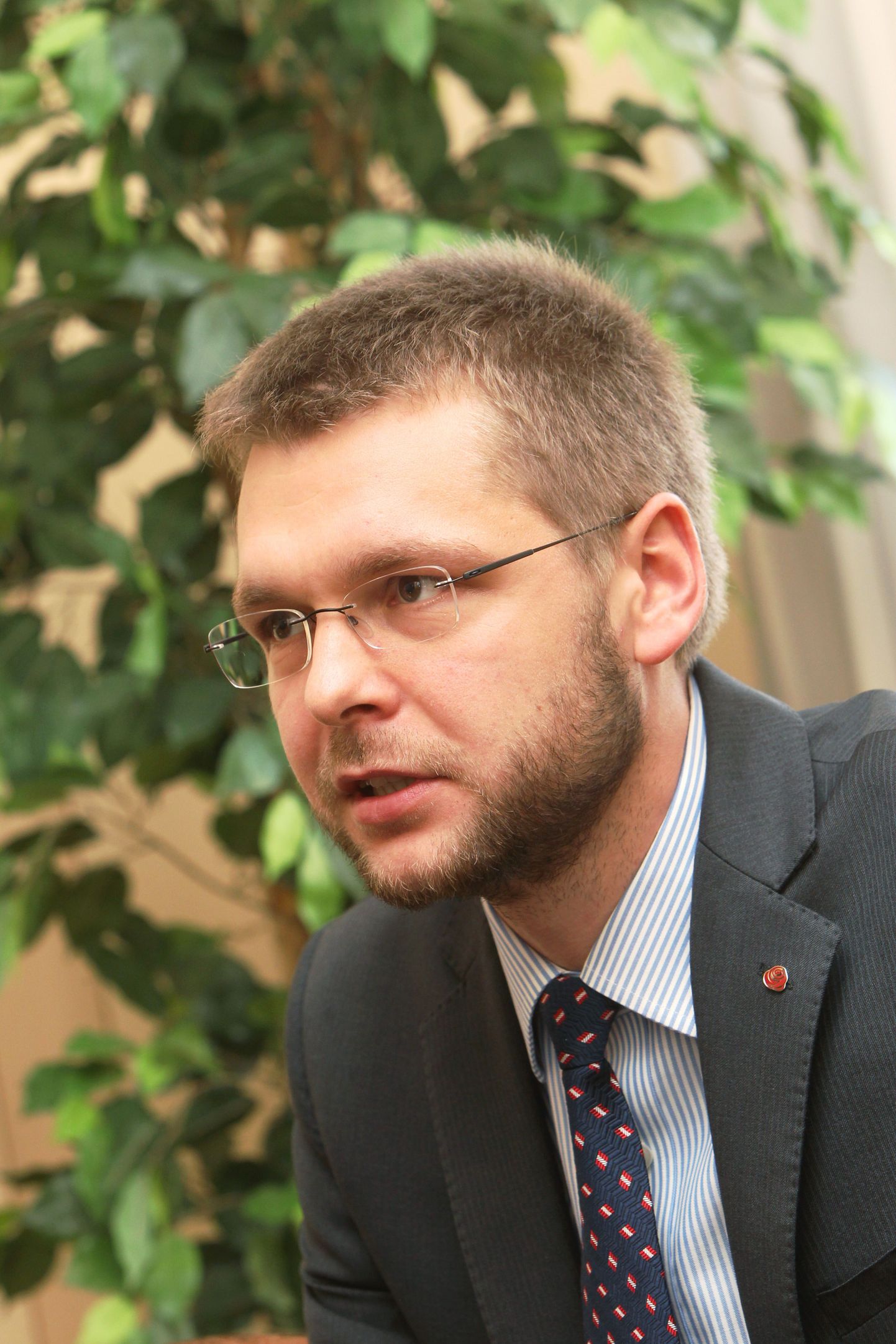 Haridus- ja teadusminister Jevgeni Ossinovski