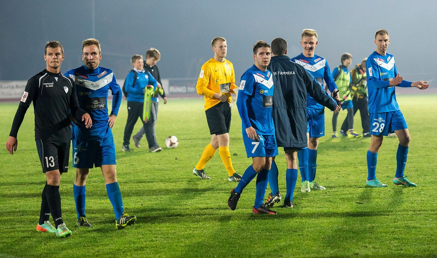 Jalgpallikohtumine Tartu Tammeka ja Tallinna Kalevi vahel 3. oktoobril, mille tartlased võitsid 2:1.