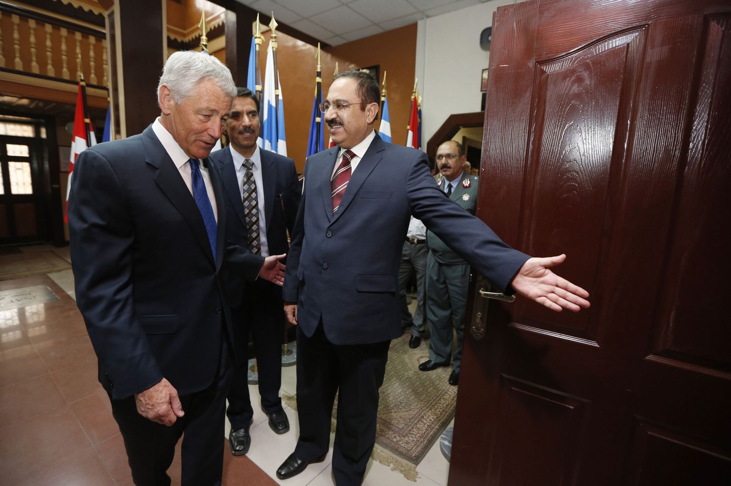 Märtsis kohtus Afganistani siseminister Ghulam Mujtaba Patang (paremal) USA kaitseministri Chuck Hageliga.