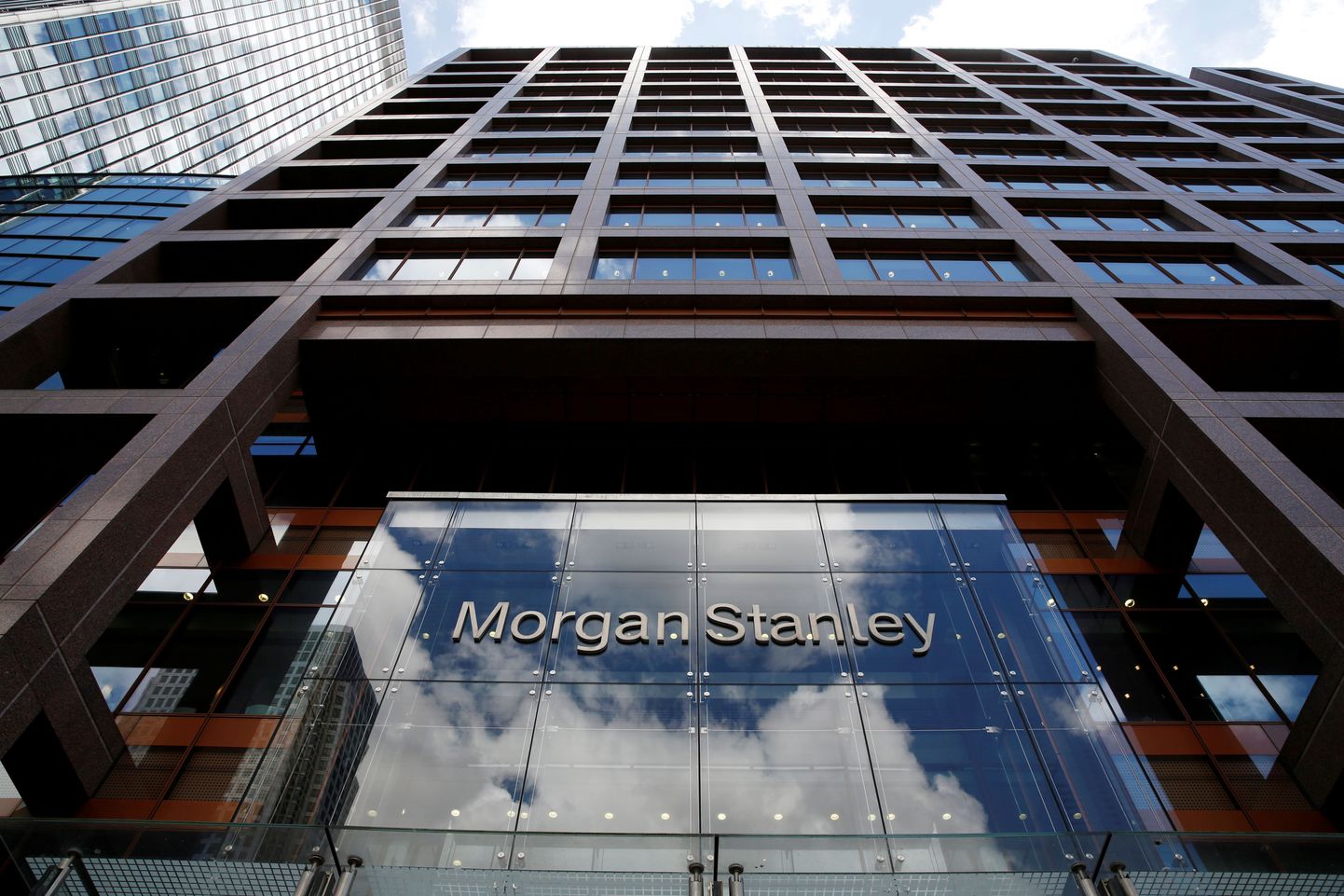 Morgan Stanley peakorter Londonis.