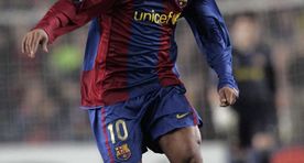 Legendaarne Ronaldinho lõi taas FC Barcelonaga käed