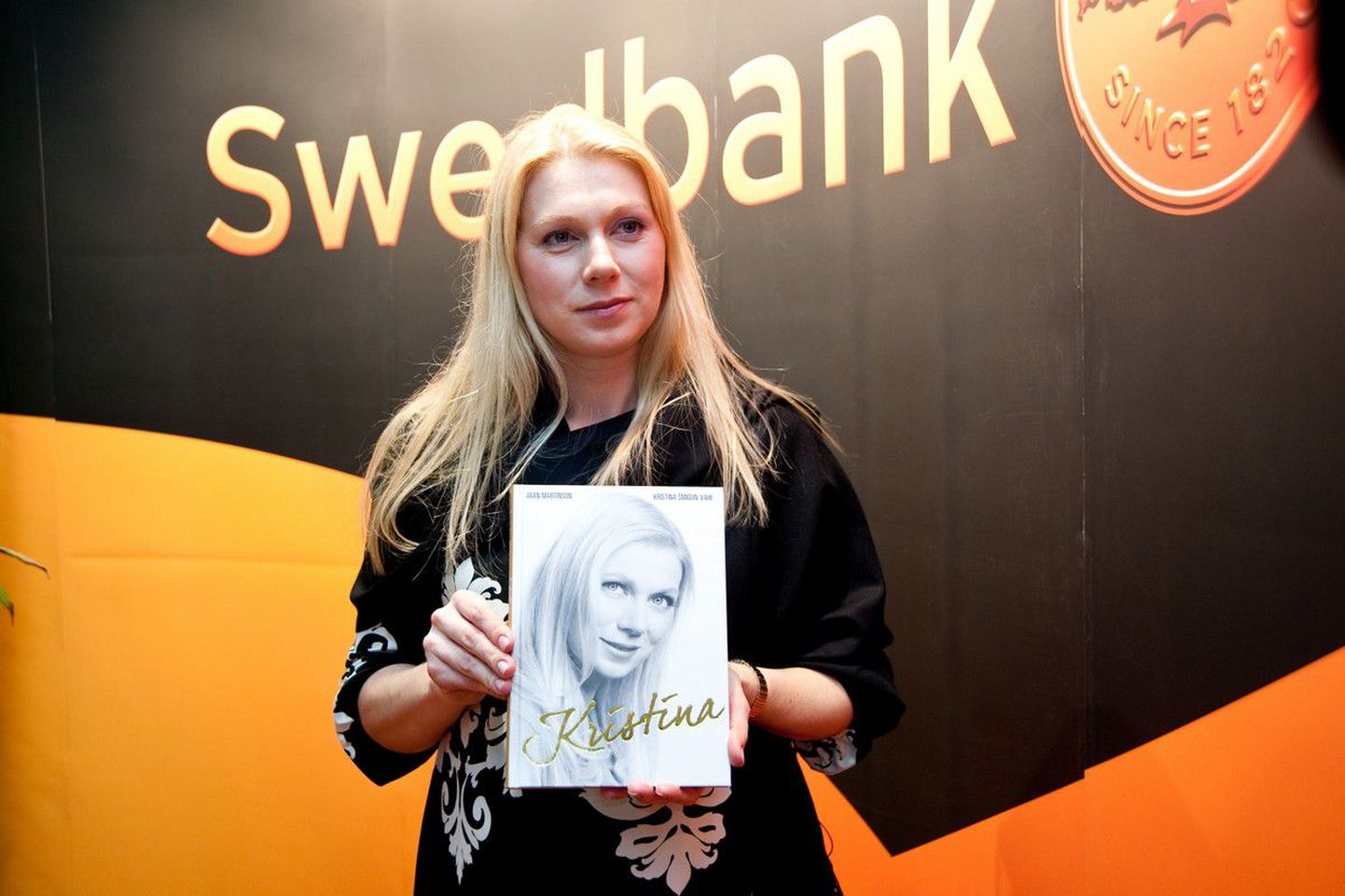 Kristina Šmigun esitles raamatut
