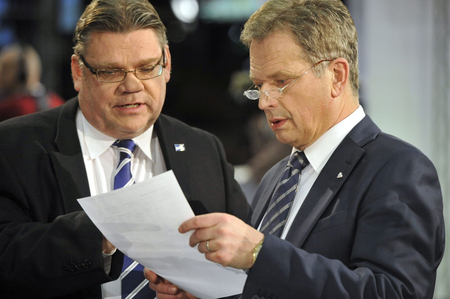 Timo Soini ja Sauli Niinistö (paremal)
