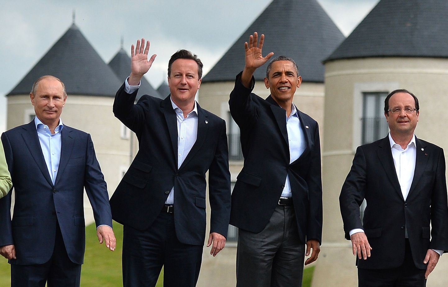 G8 liidrid (vasakult) Vene president Vladimir Putin, Briti peaminister David Cameron, USA president Barack Obama ja Prantsusmaa riigpea François Hollande.