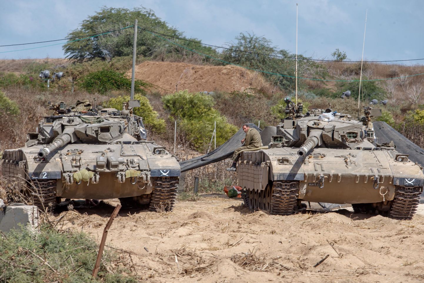 Iisraeli tankid Gaza sektori piiri juures