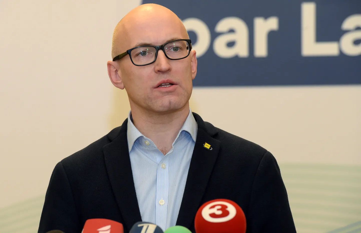 Даниэль Павлютс