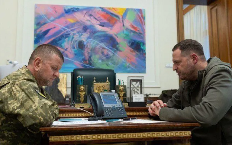 Главком ВСУ Валерий Залужный и глава Офиса президента Андрей Ермак