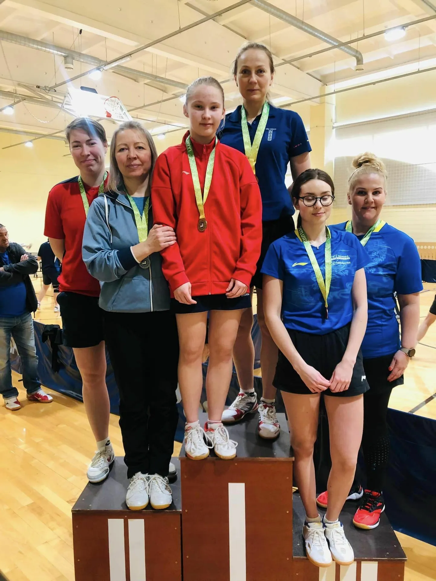 Veel noorteklassi kuuluv Angela Laidinen tuli paarismängus võitjaks koos Tatjana Tšistjakovaga.