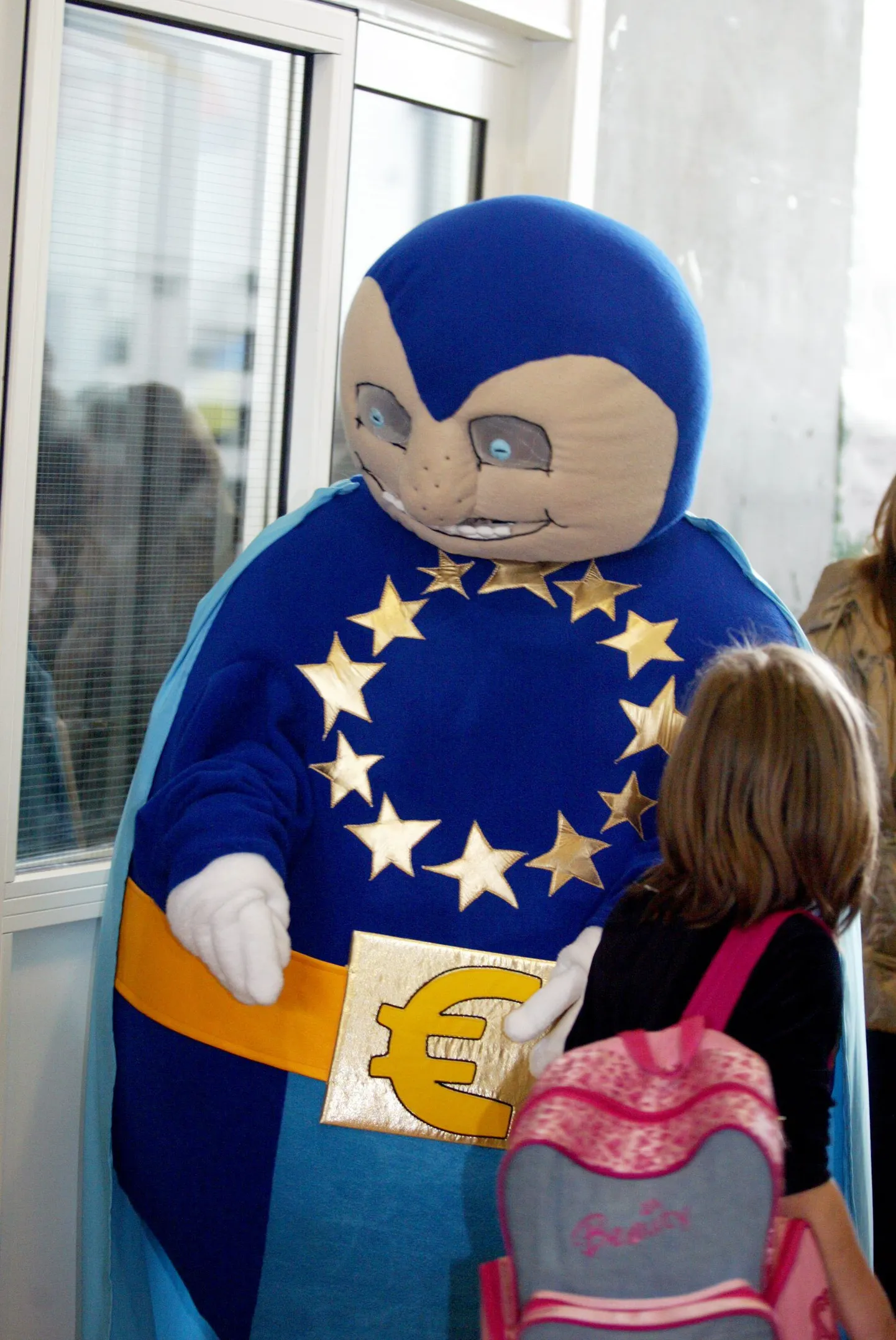 Tähistamaks Euroopa loovuse ja innovatsiooni aastat, korraldab ELi regioonide komitee koos Euroopa Komisjoniga Brüsselis foorumi noortele talentidele, et tutvustada loovust Euroopa piirkondades.