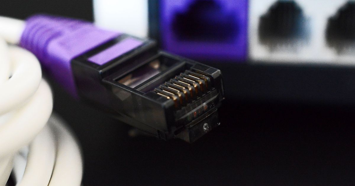 EKSPERT SELGITAB ⟩ Kuidas internet Eestisse jõuab ja kui kindel see tegelikult on