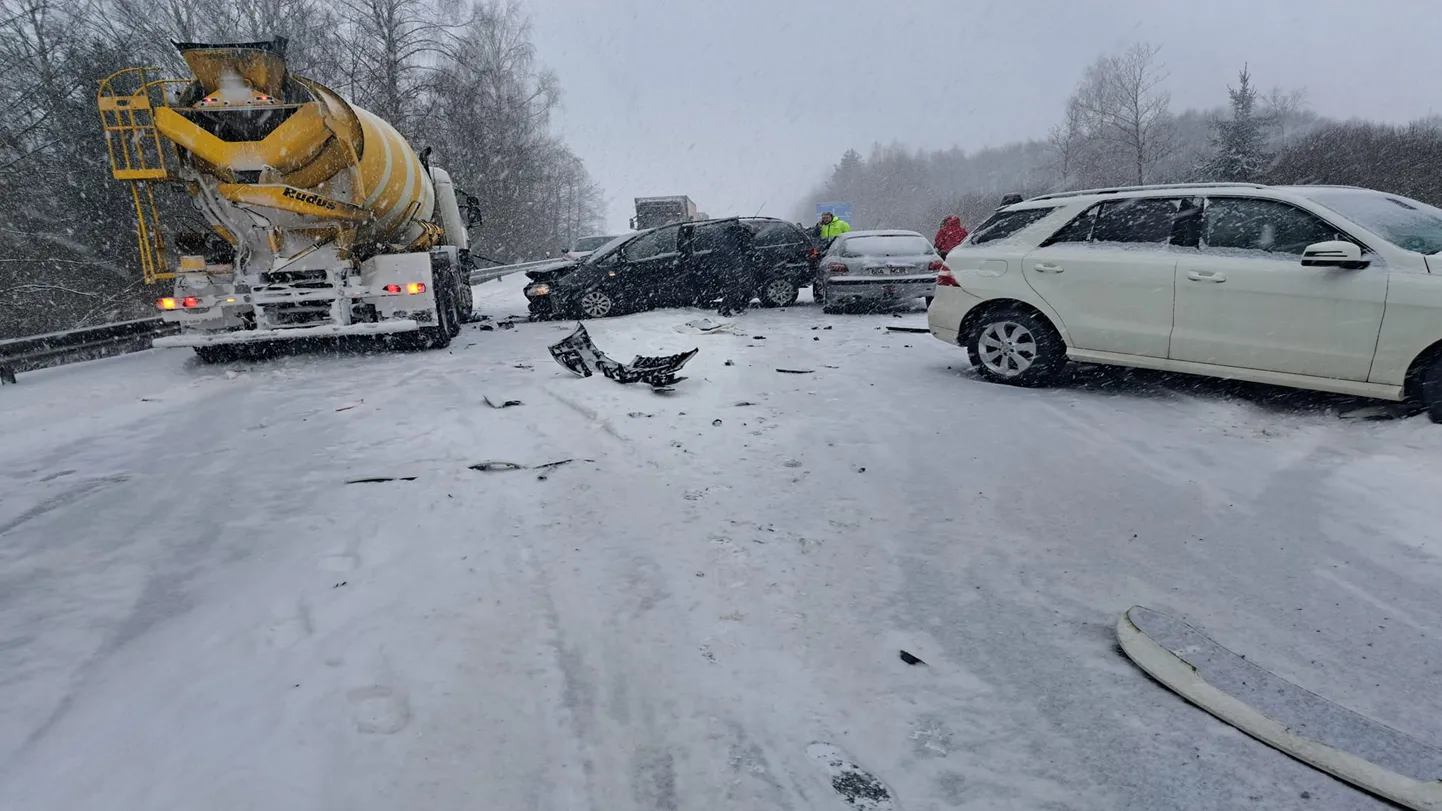 Õnnetuspaik Mäekülas.