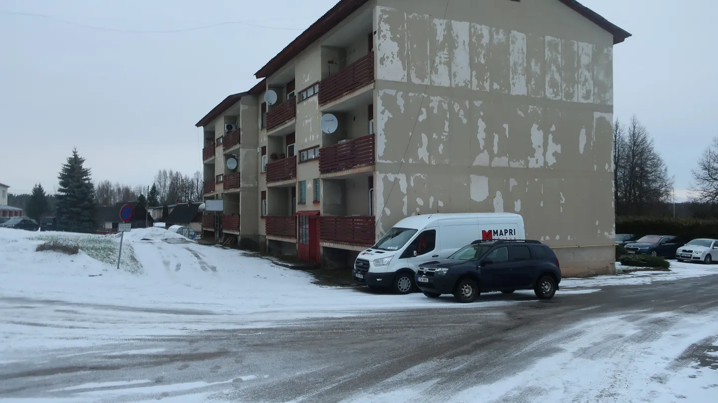 Ahja Nooruse 2 korterelamu.