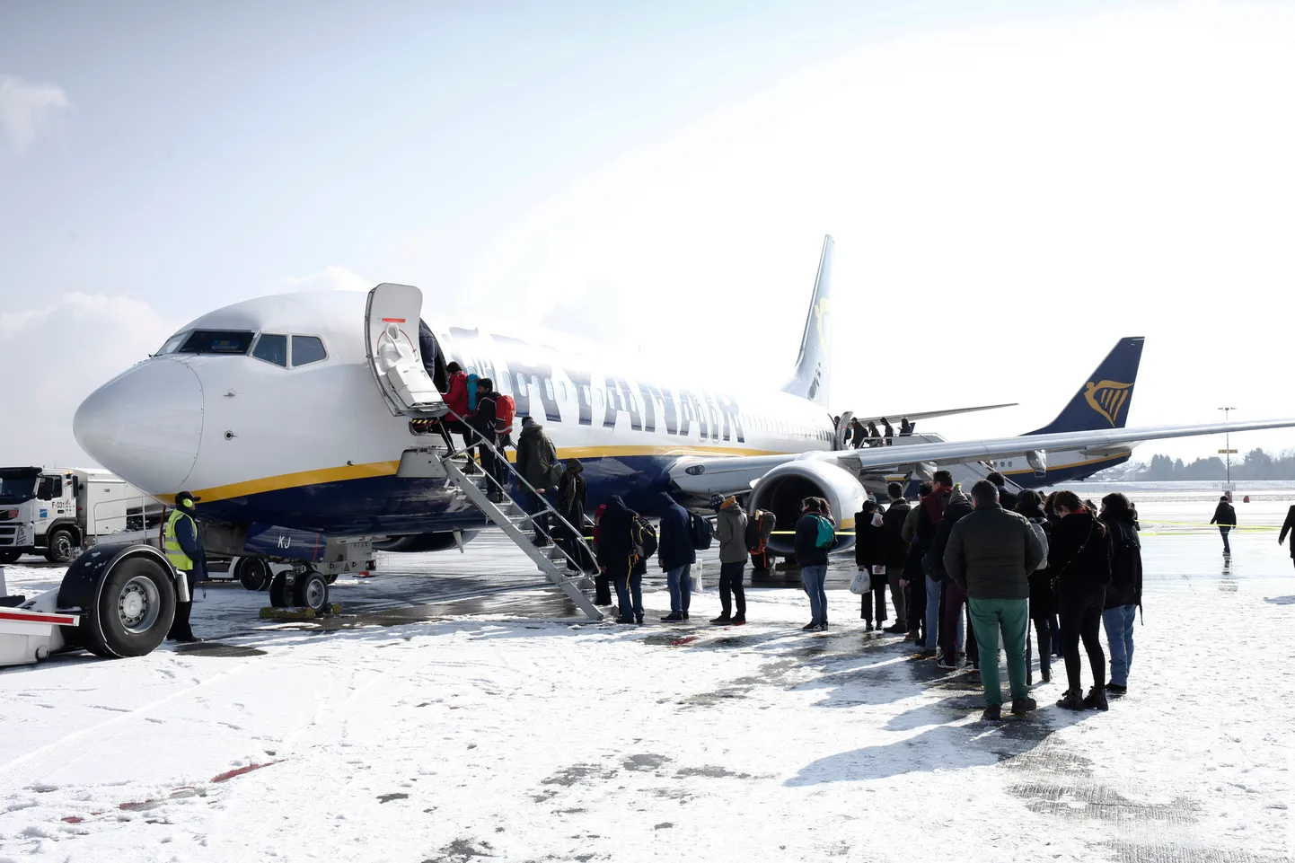 Отмена нескольких маршрутов авиакомпании Ryanair вызвала настоящий резонанс среди пассажиров. Снимок иллюстративный.