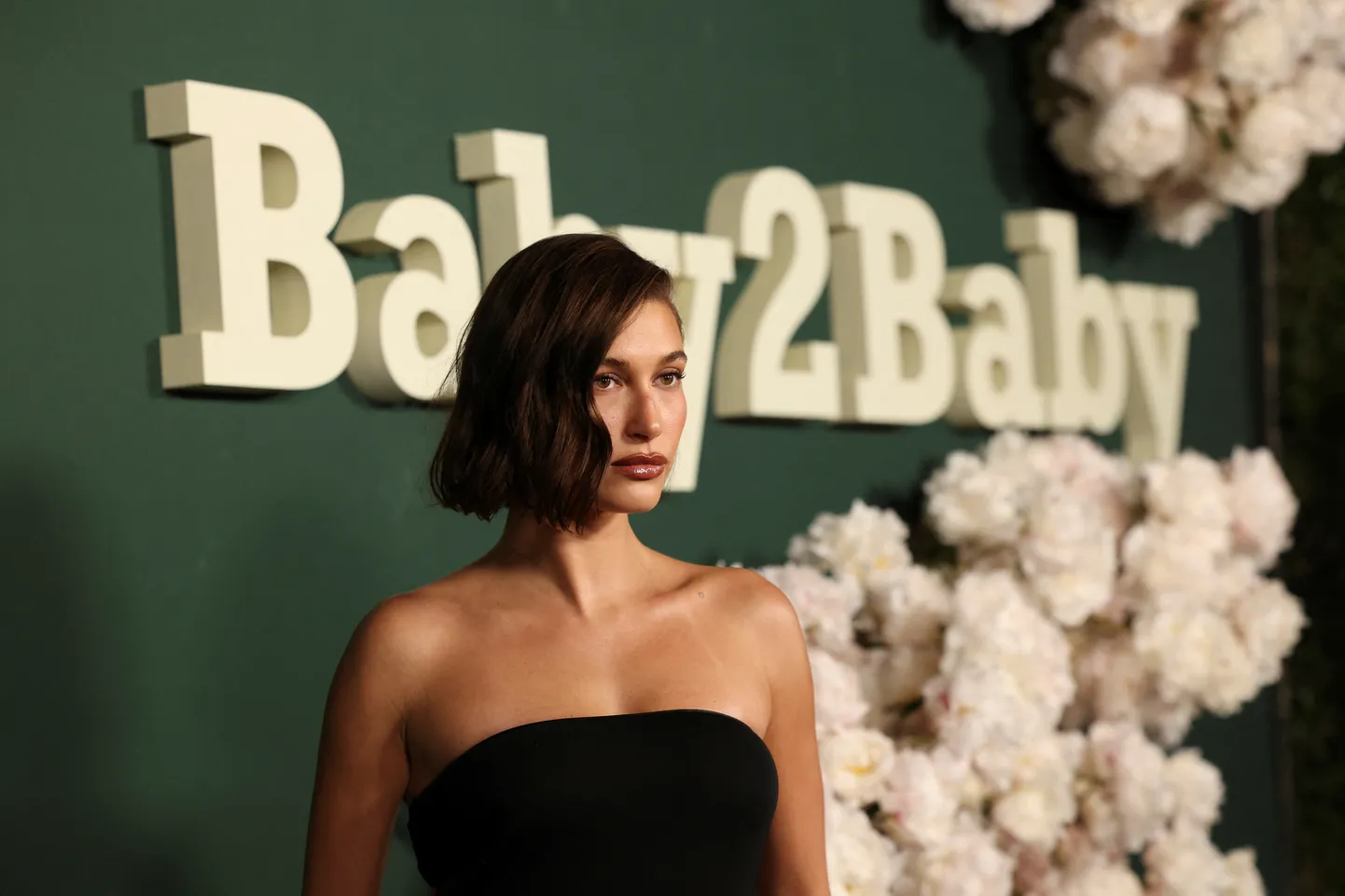 Hailey Bieber.