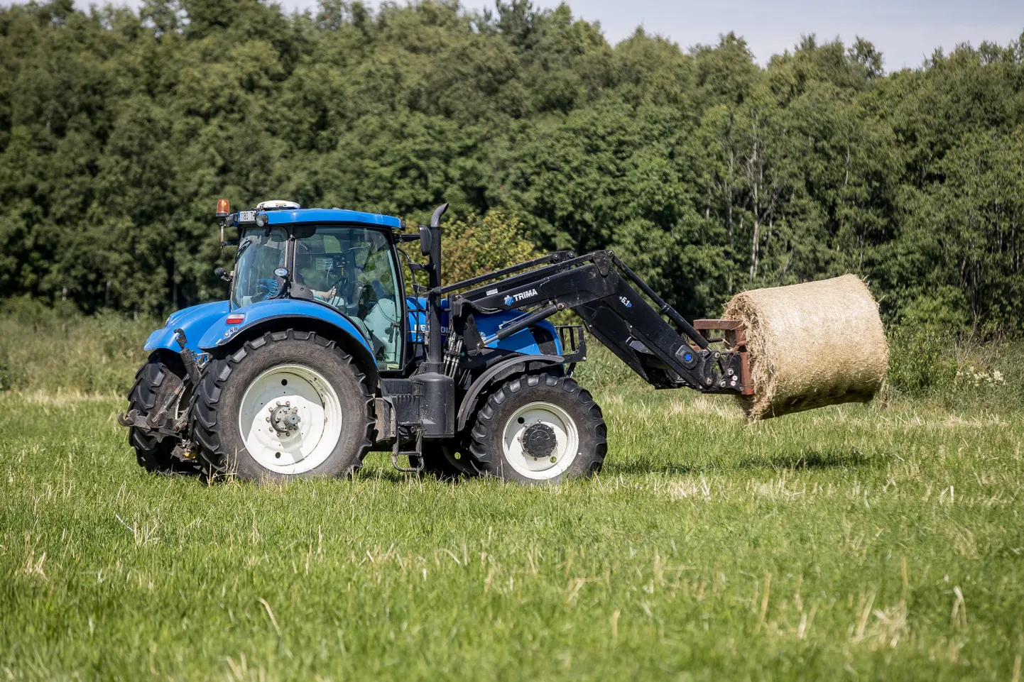 Traktor, foto on illustratiivne.
