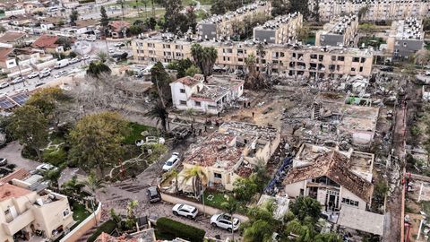 Irāna turpina apšaudīt Persijas līča valstis