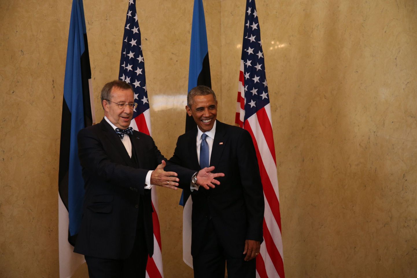 Барак Обама и Тоомас Хендрик Ильвес в Таллинне.