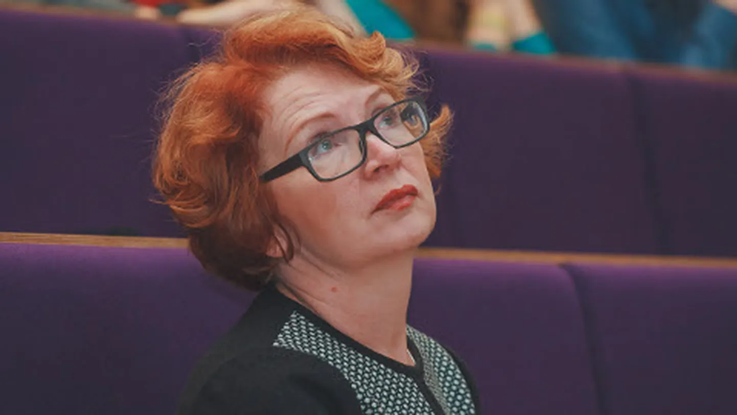 Ida-Viru valijate seas ülipopulaarne Yana Toom soovib, et Keskerakonna esimehena jätkaks Edgar Savisaar.