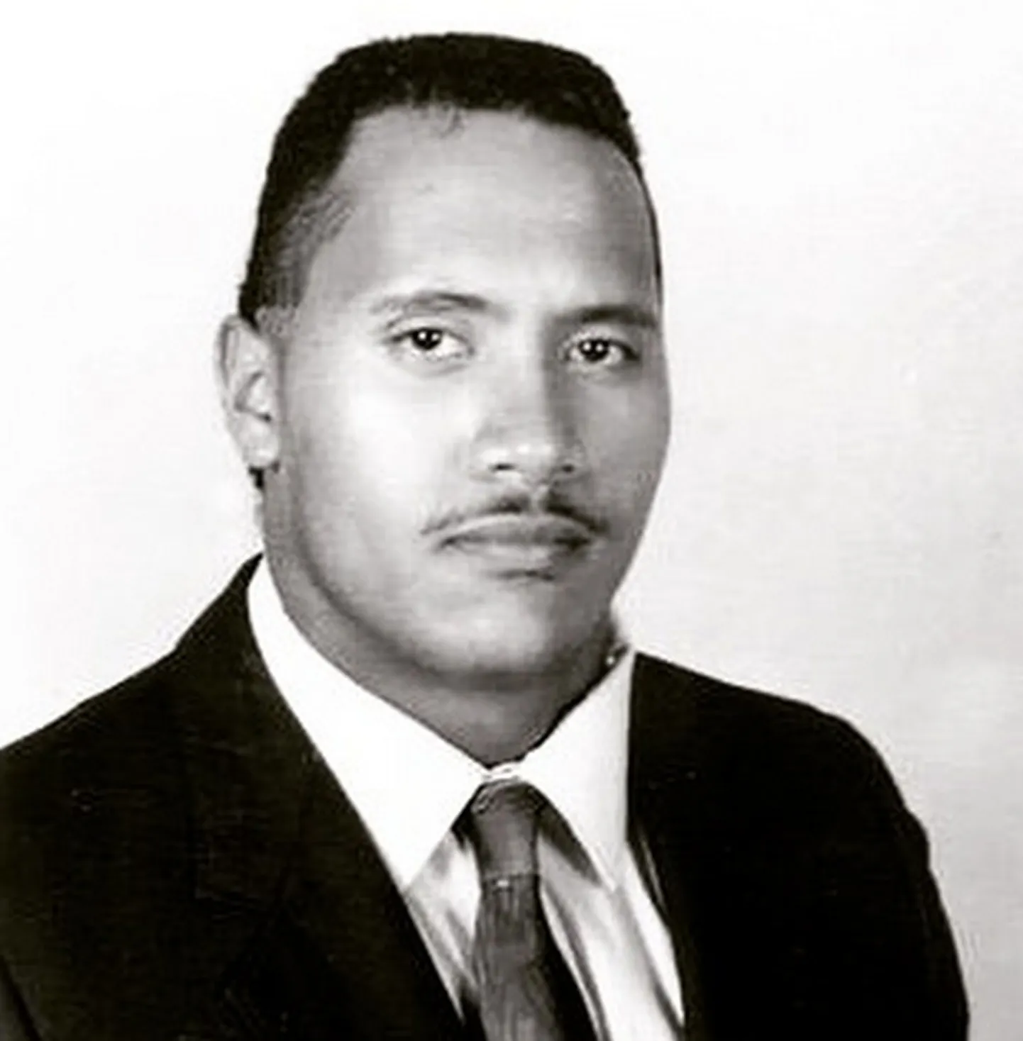 16-aastane Dwayne Johnson