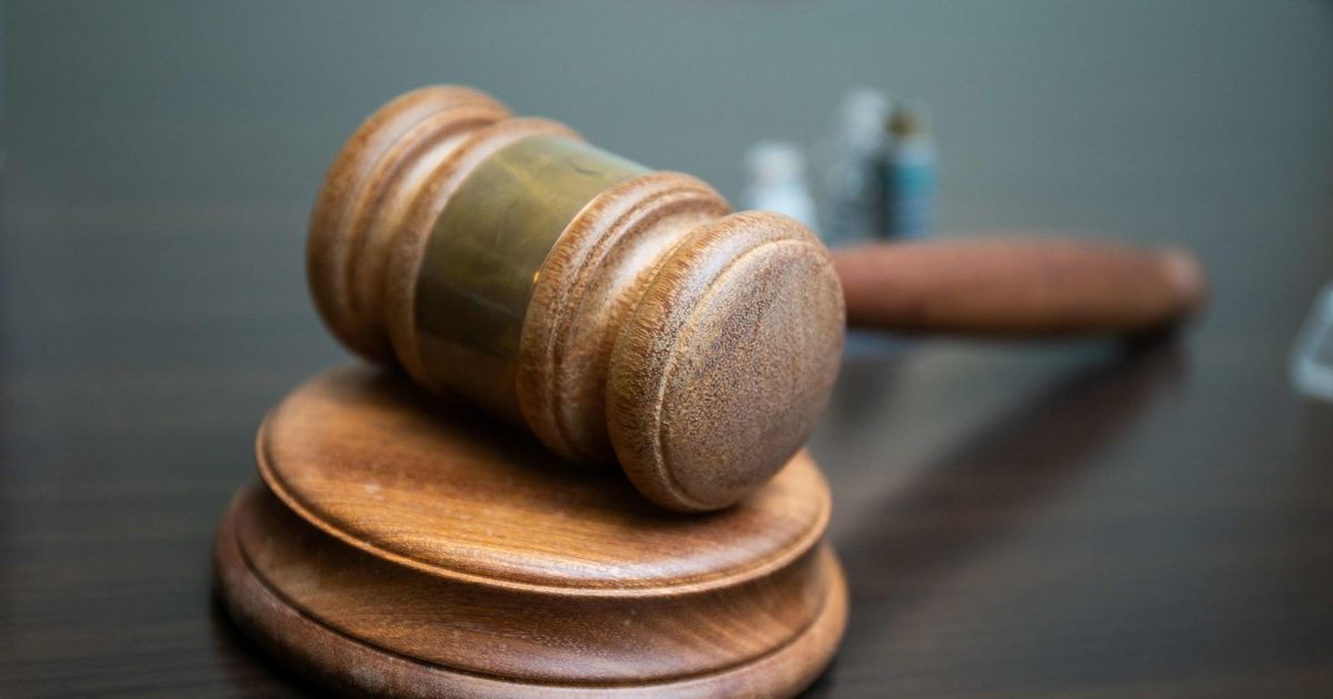 Videoclipuri ⟩ Foștii manageri ai scandaloasei companii de logistică au fost în sfârșit condamnați