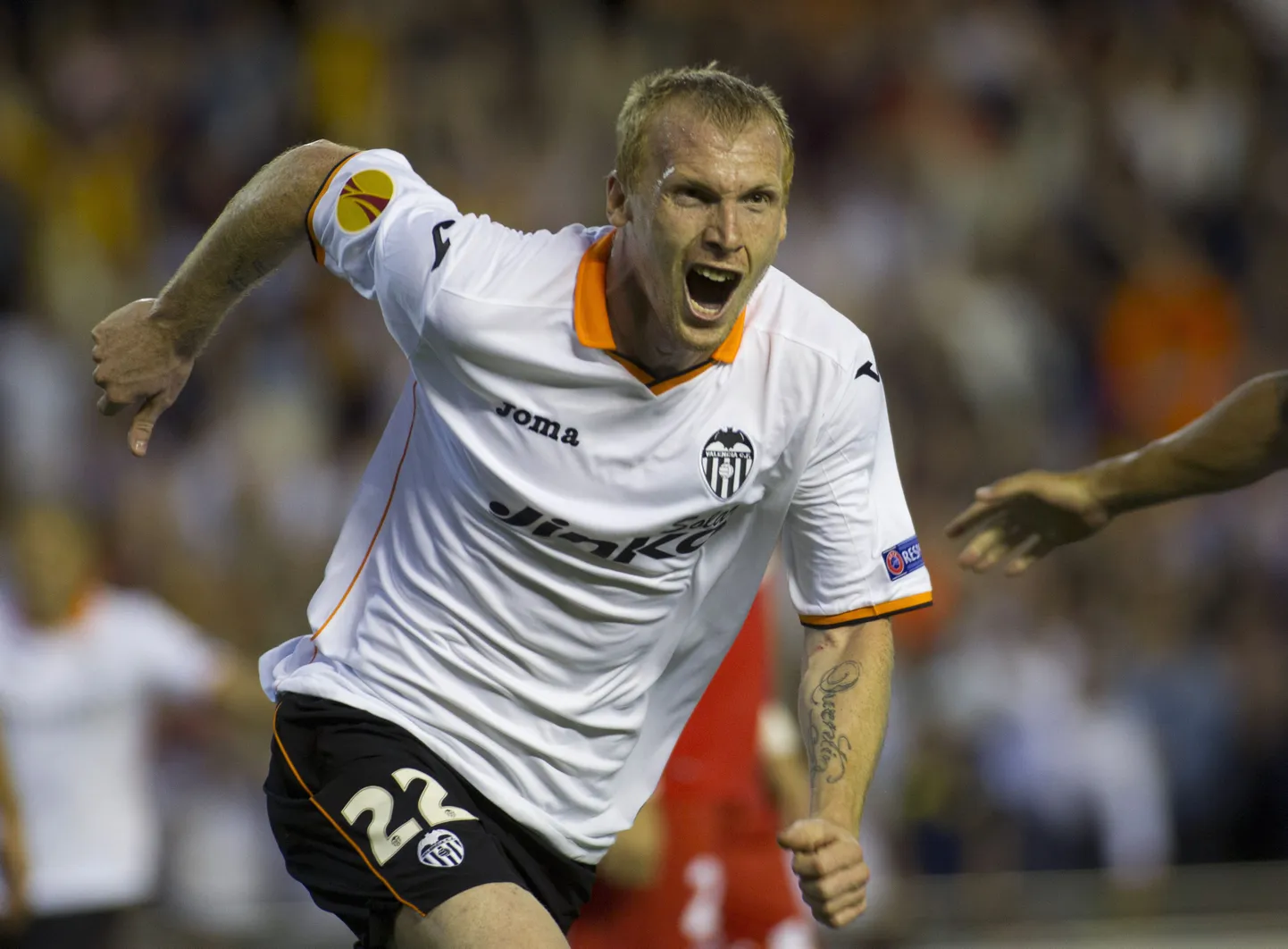 Jeremy Mathieu väravat tähistamas.