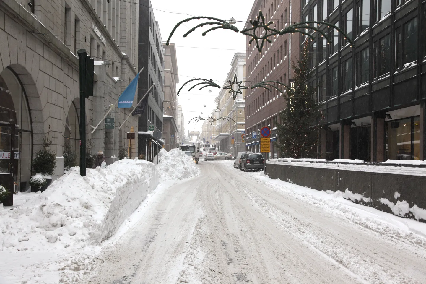 Lumine Helsingi. Pildil on Fabianinkatu.