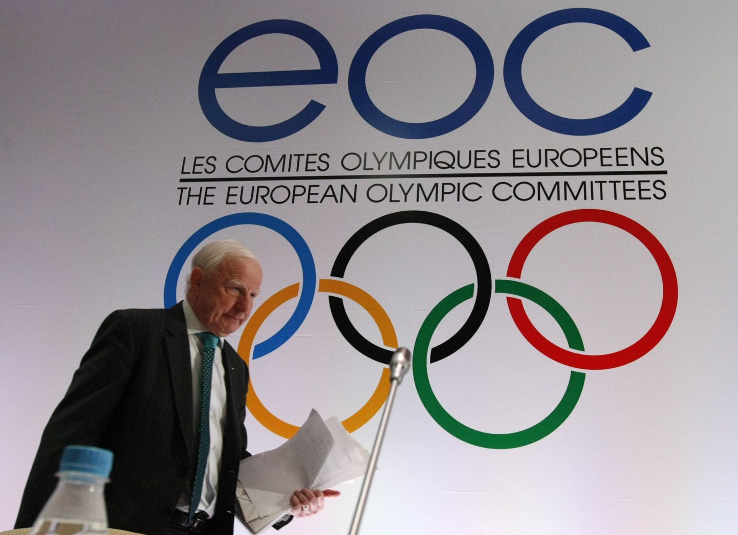 EOC logo.