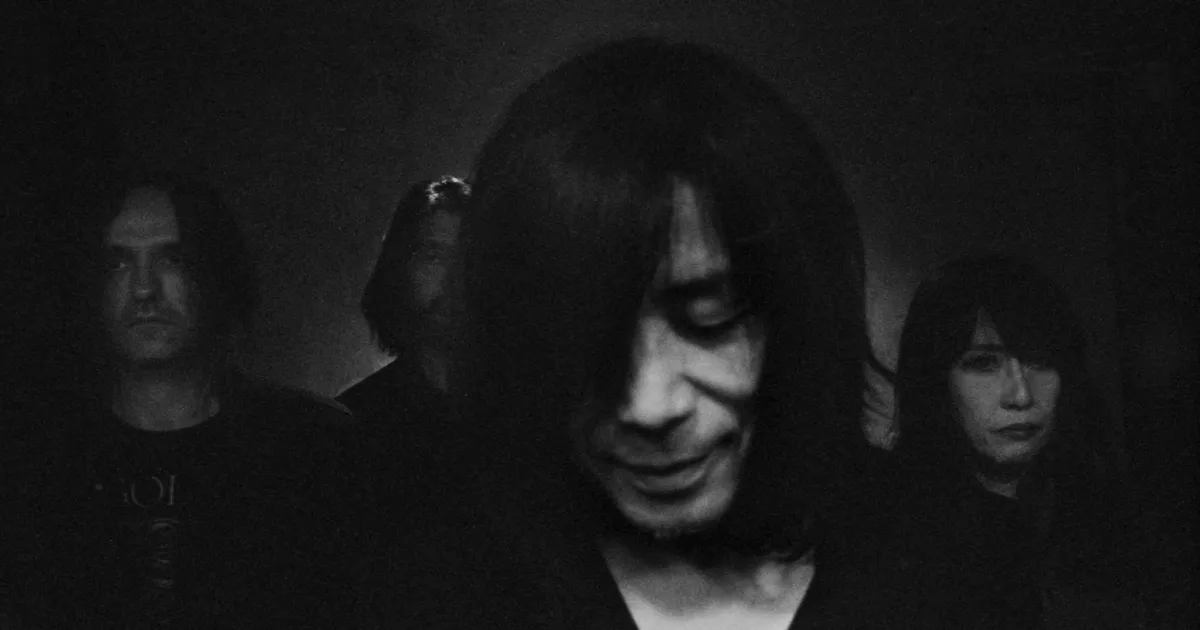 Võib-olla ei ütle Jaapani instrumentaalroki ansambli MONO nimi teile midagi, kuid tahes-tahtmata on nii, et kui nende muusikat kuulata, kas siis kodus, autos võ