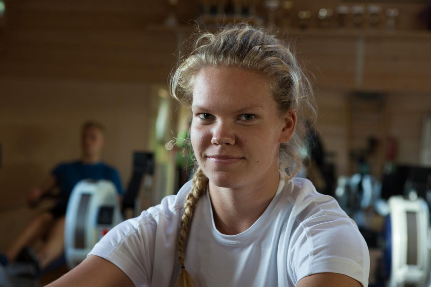 Alla 23-aastaste naiste võistlusklassis võttis viljandlanna Kärolyn Mäesaar (pildil) võidu paarisaeruliste kahepaatide konkurentsis koos Krete Koovitiga. Samuti tõi ta kuldmedali naiste ühepaadil.