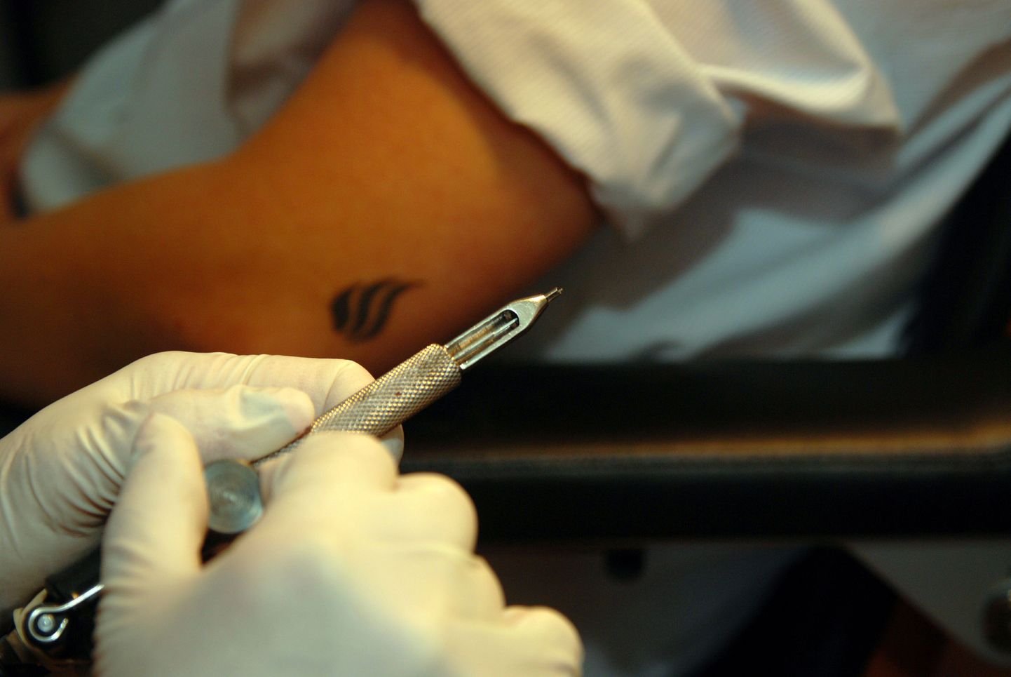 C-hepatiidi võib saada ka tatoveerimissalongist.