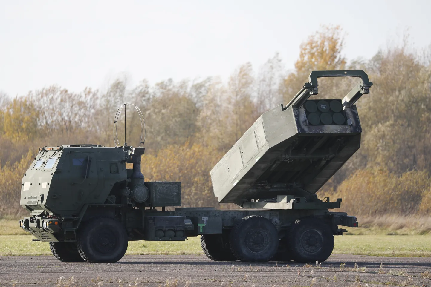 USA lubatud HIMARS raketiheitja.